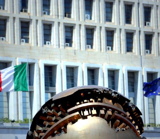 diplomazia farnesina